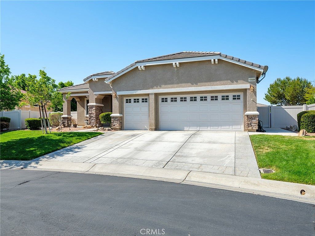 10588 Archerwill Rd, Apple Valley, CA 92308 Zillow