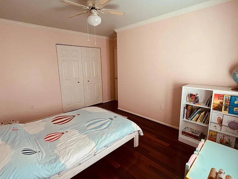 Second floor: 2nd bedroom