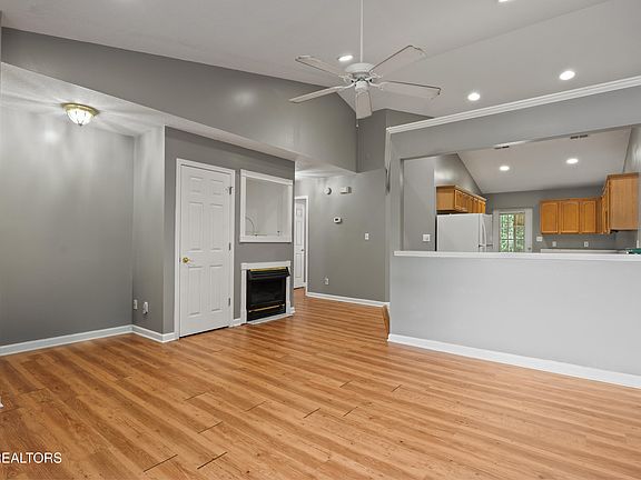 2nd image of 80 Pear Tree Ln