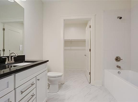 5th image of 201 Nashville Ave #3D
