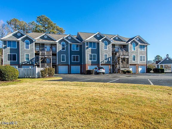 2nd image of 422 Albemarle Boulevard Apt 12c