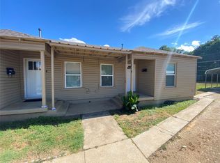 1817 Brittain St #1817 & 1819, Fort Worth, TX 76111