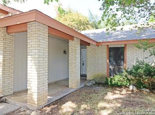 4631 La Loma St, San Antonio, TX 78233