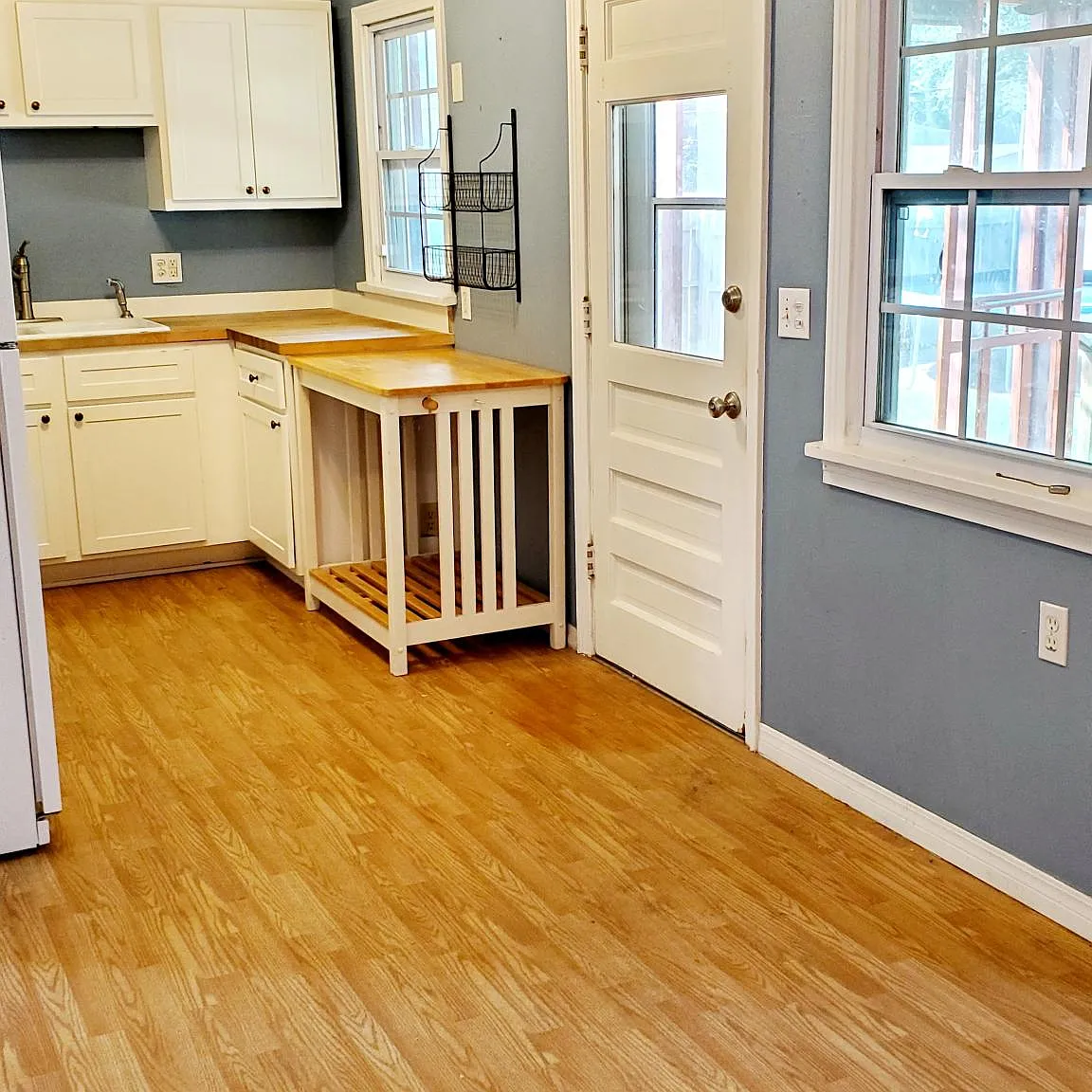 1117 Florence Dr — Photo 3
