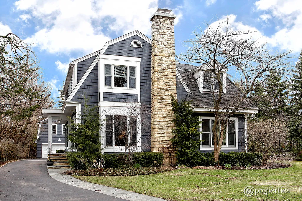 333 Richmond Rd photo 1