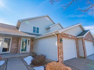 653 Cardinal Way #653, Sun Prairie, WI 53590