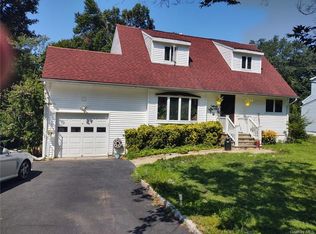 8 Ely Rd, Cortlandt Manor, NY 10567