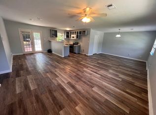 314 Magnolia Dr, San Marcos, TX 78666