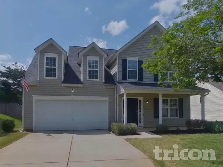 7925 Donet Terrace Dr — Photo 2