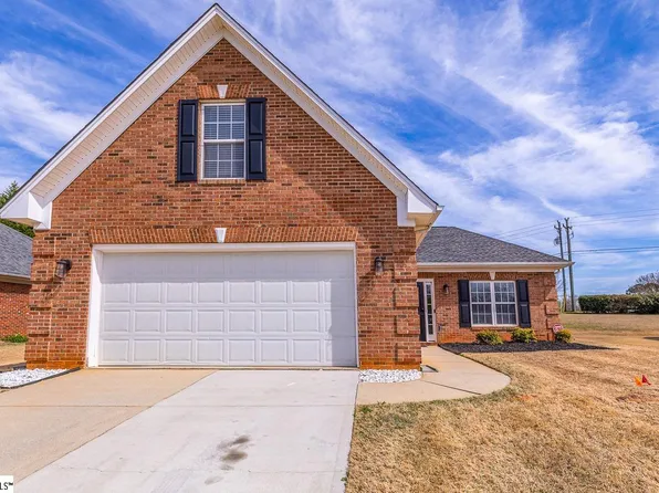 812 Palomino Ct, Simpsonville, SC 29681
