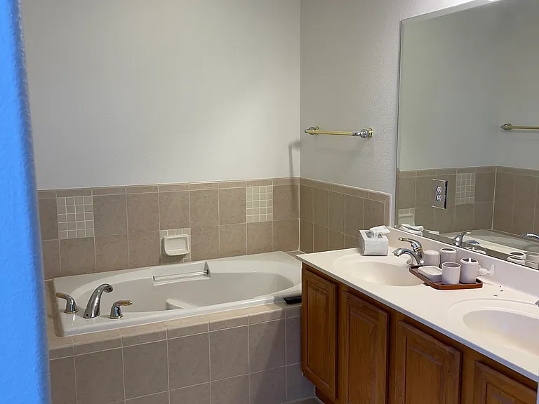 284 Vista Dr — Photo 9