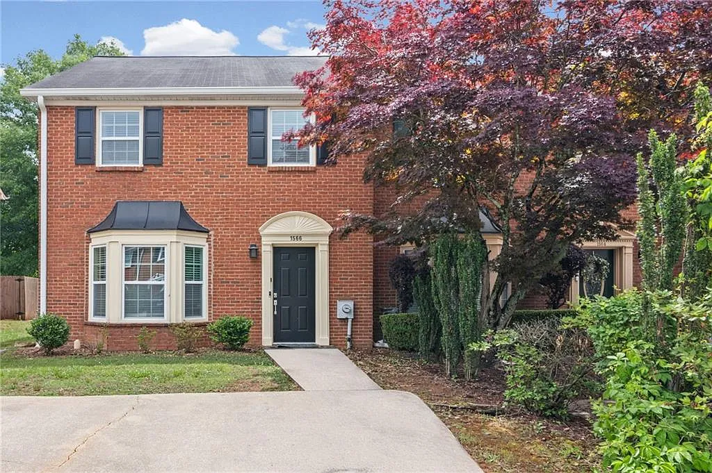 3 bed, 3.0 bath, 1508 sqft, $2,700 — Photo 1