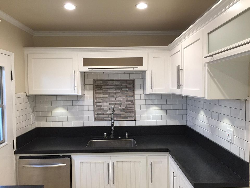 1st image of 3423 Arnold Ave