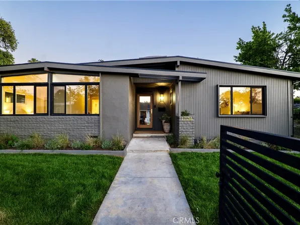 17156 Bullock St, Encino, CA 91316