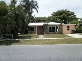 121 NE 1st St, Fort Lauderdale, FL 33301