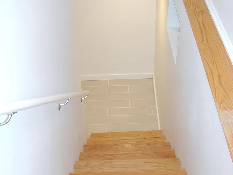 514 Morgan Ave N — Photo 19