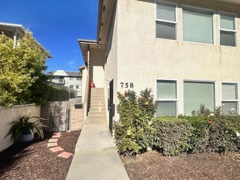 752 W 25th St #758 — Photo 1