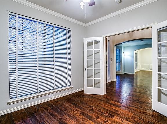 5th image of 311 Mineral Springs Dr