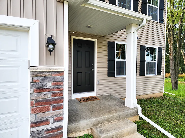 918 Forest St — Photo 34
