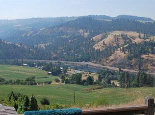 34200 Orange Ln, Lenore, ID 83541