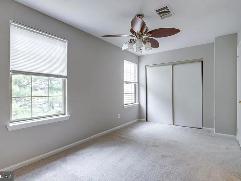 3153 Antrim Cir — Photo 7