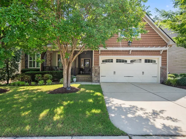 5116 Trembath Ln, Cary, NC 27519
