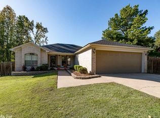 15 Sylvia Rd, Conway, AR 72032