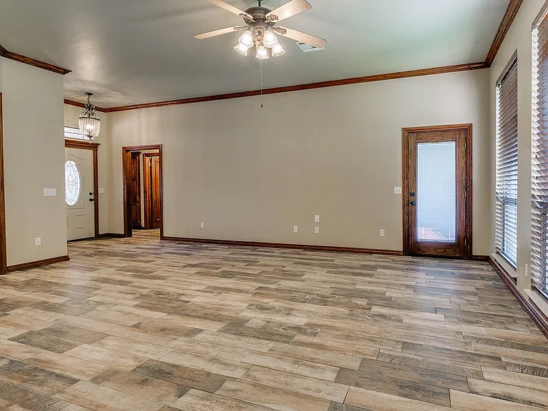 10811 Blue Sky Dr — Photo 9