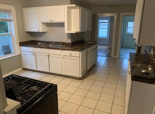 3 Meade St #1, Worcester, MA 01610