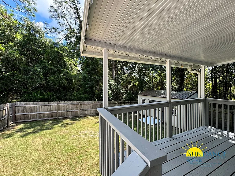 701 Lynn Brk E — Photo 20