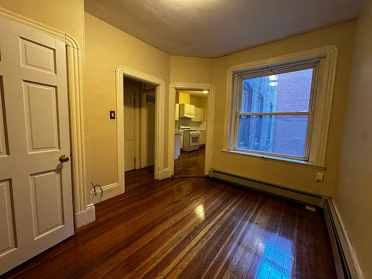 73 Phillips St #1 — Photo 10