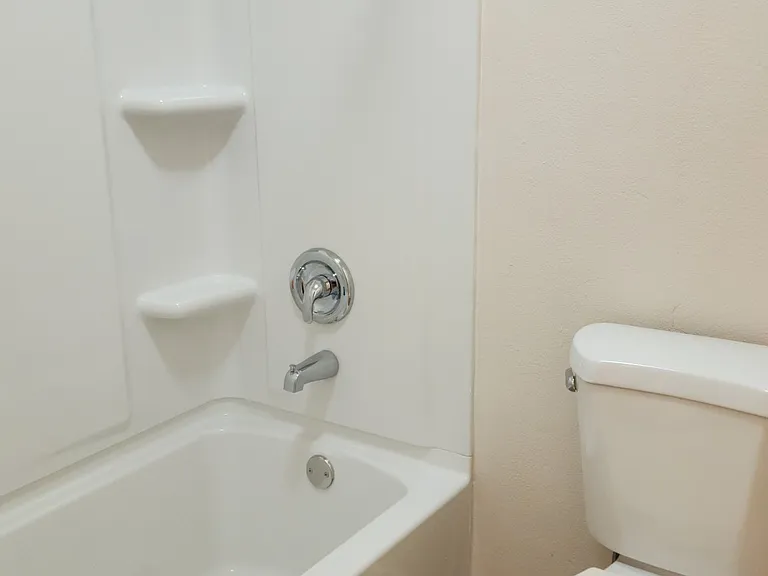 6212 E Greenway St #104 — Photo 9