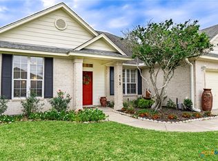 112 Village Grn, Victoria, TX 77904