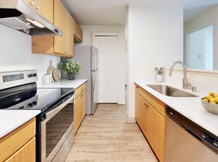Crown Pointe, Renton, WA 98056