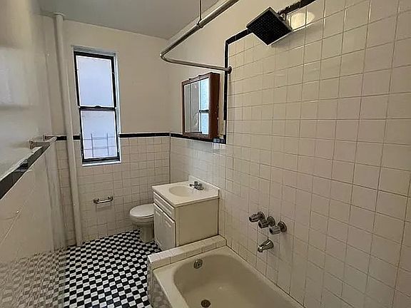 4th image of 170 Vermilyea Ave APT 1H