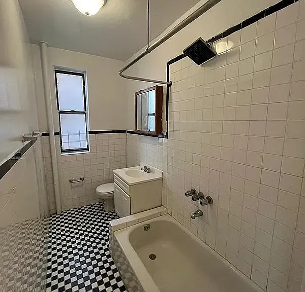 170 Vermilyea Ave #1H — Photo 4