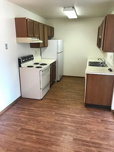 2 bed, $795 — Photo 3