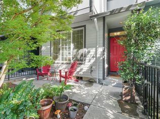 1179 SE Leander St, Hillsboro, OR 97123