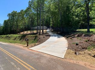 340 Cedar Falls Rd, Fountain Inn, SC 29644