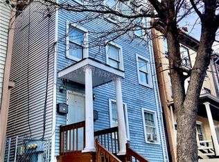 153 Chambers St, Newburgh, NY 12550