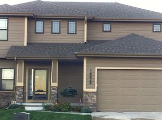16629 Meridian St, Omaha, NE 68136