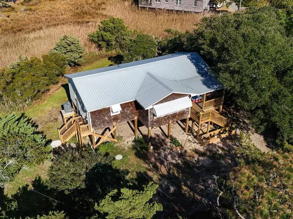 11 Trent Dr Lot 4 & 1, Ocracoke, NC 27960