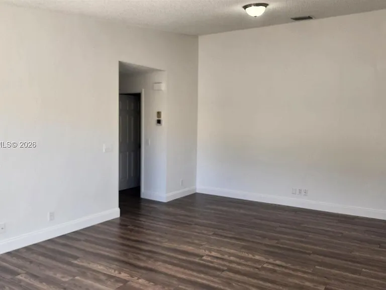 164 Meadows Dr #164 — Photo 8