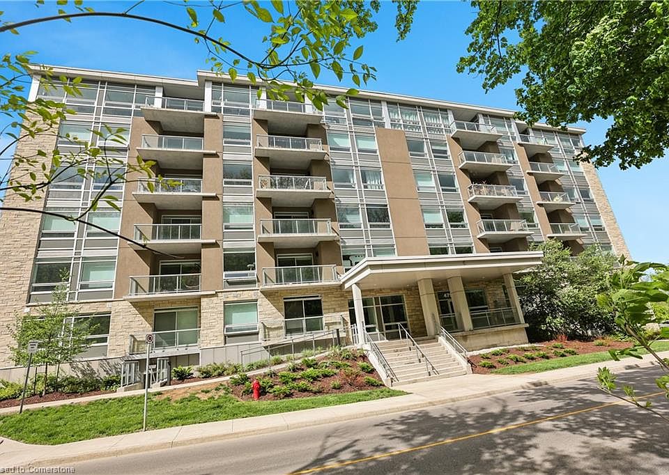 1st image of 479 Charlton Ave E #106