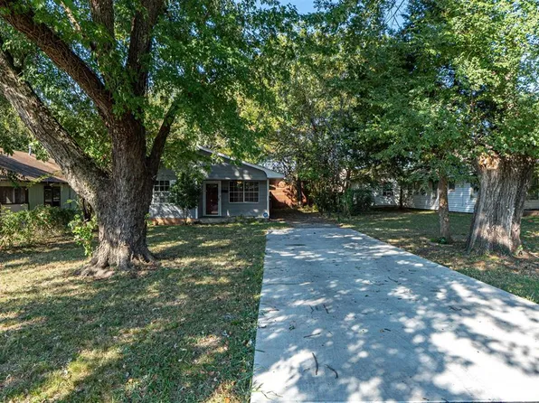 304 S 4th St, Noble, OK 73068