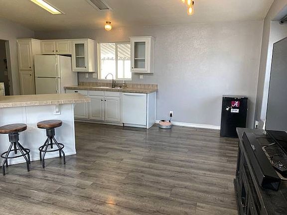 4th image of 8661 Winter Gardens Blvd Space 100
