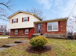 5301 Sprigwood Ln, Louisville, KY 40291