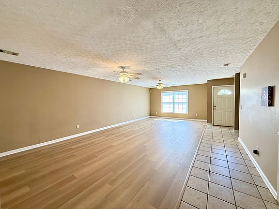 3rd image of 147 Harmon Dr #F