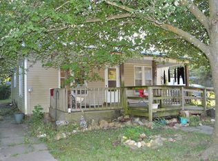 215 S Pine St, Billings, MO 65610