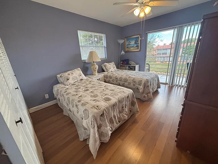 596 Saxony M #596 — Photo 10